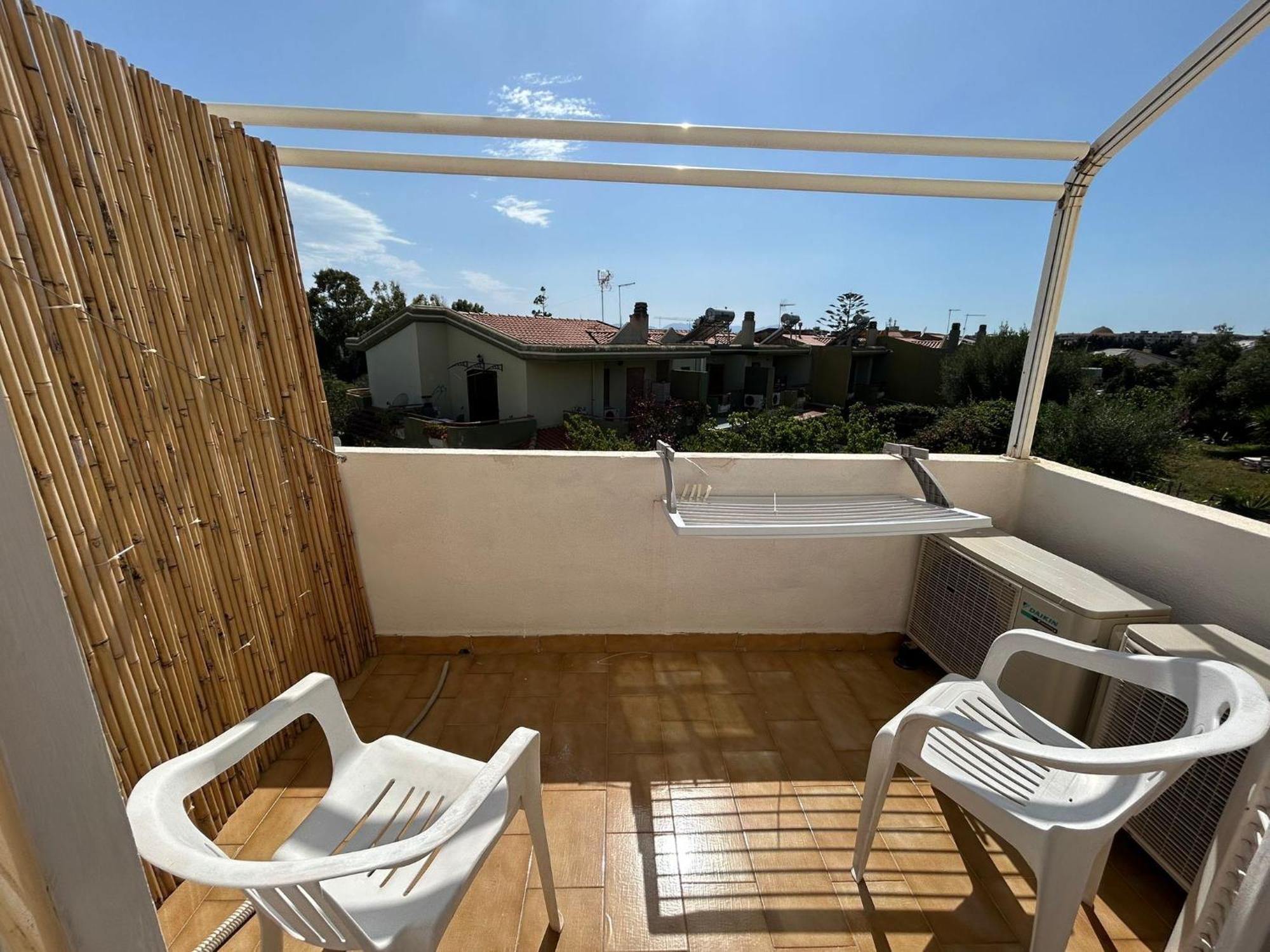 Bed And Breakfast Villa Teis Quartu SantʼElena Exterior foto