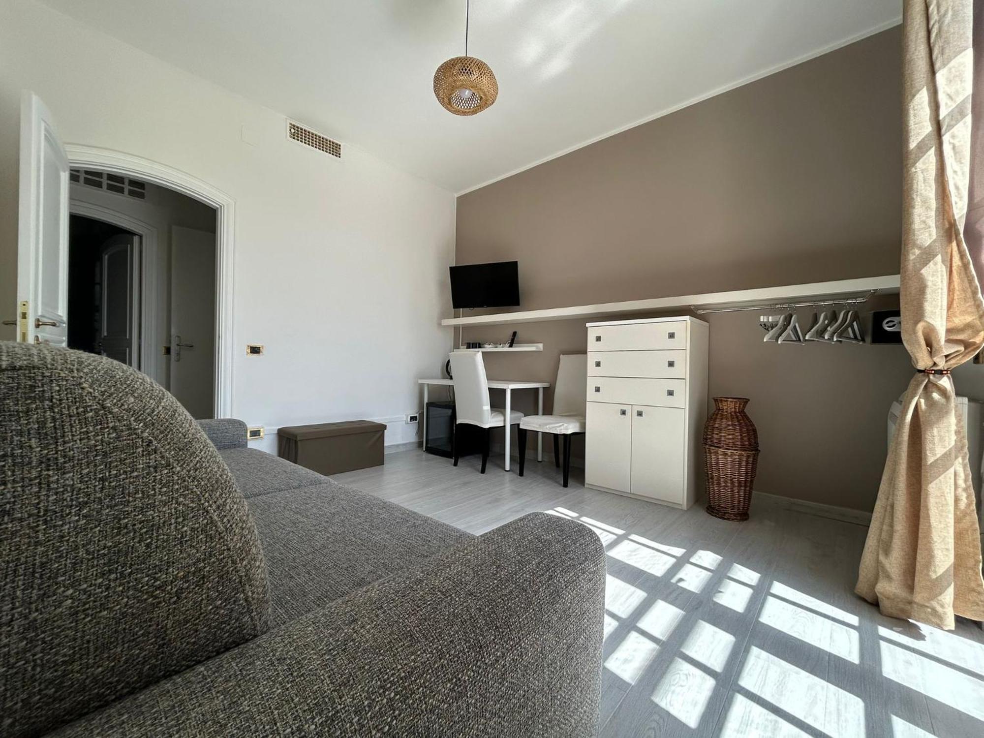 Bed And Breakfast Villa Teis Quartu SantʼElena Exterior foto